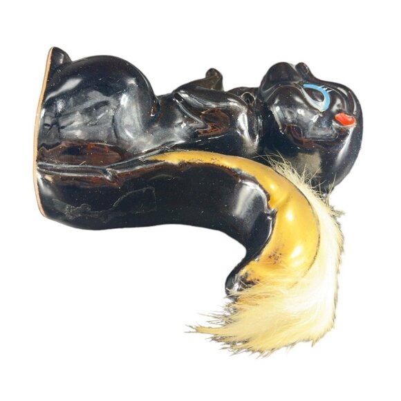 Vintage Red Ware Pottery Skunk Squirrel Figurine Hand Painted Japanese Figure - Picture 5 of 16